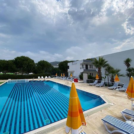 Palm Club Apart Otel Кушадасы Экстерьер фото