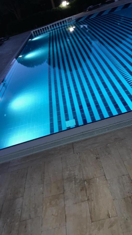 Palm Club Apart Otel Кушадасы Экстерьер фото